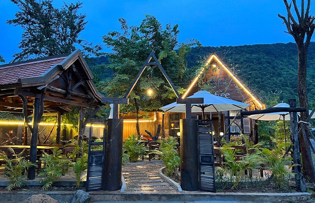 គ្រឿងបរិក្ខារ និង សេវាកម្ម